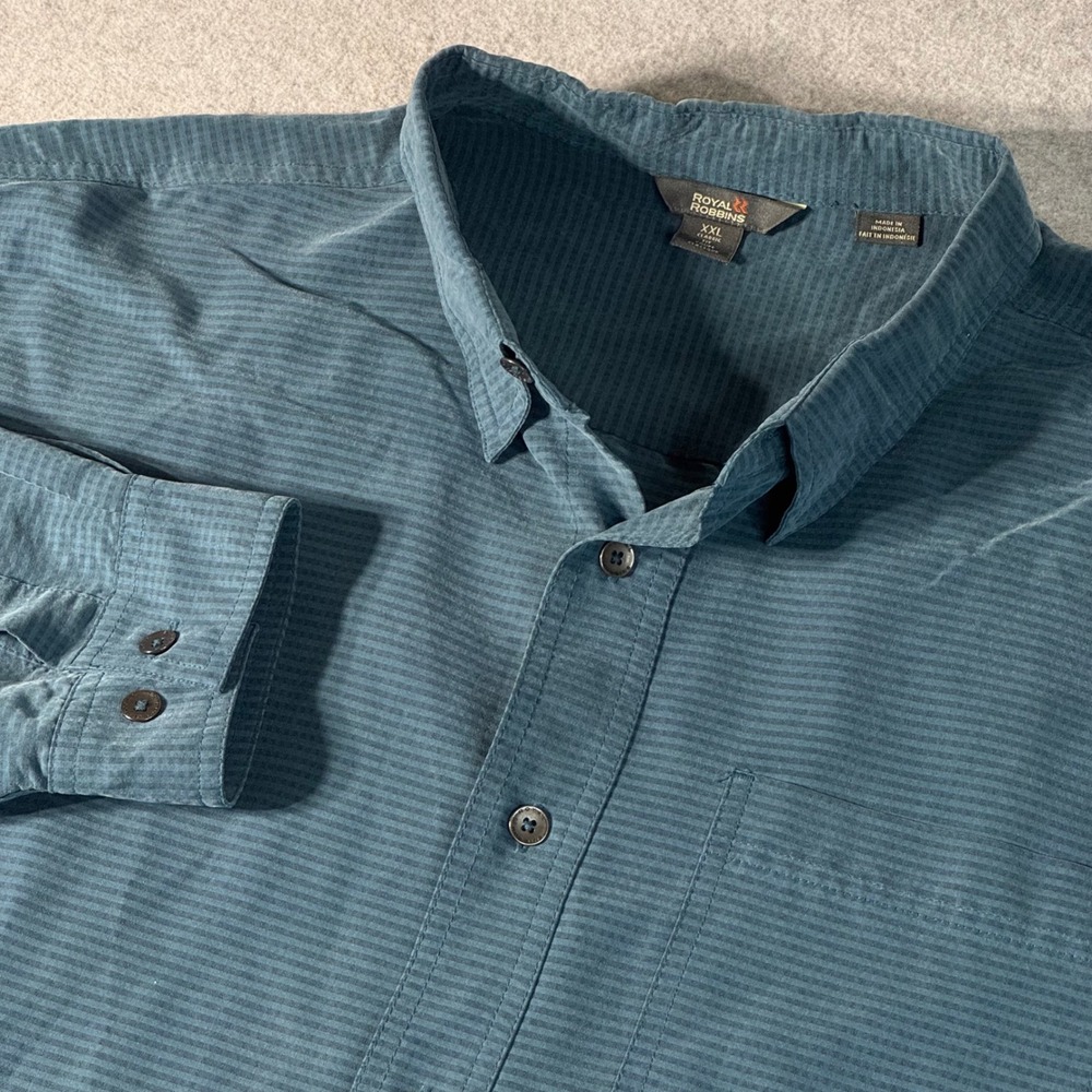 Royal Robbins Mens XXL Classic Fit Button Down Shirt Teal Blue Micro Stripe